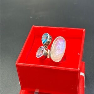 Elegant Silver Multi-Stone Ring